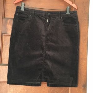 Gap velveteen skirt size 8